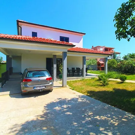 Fuer 6 Personen Ca 120 Qm In Banjole, Istrien Istrische Riviera Дом отдыха *